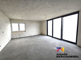 Dom w stanie deweloperskim w Ochli